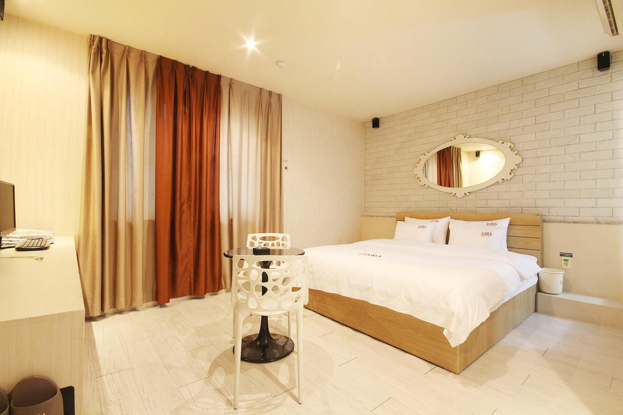 Hotel Zara Changwon Eksteriør bilde