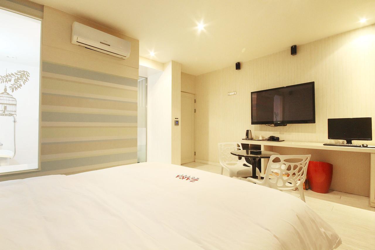 Hotel Zara Changwon Eksteriør bilde