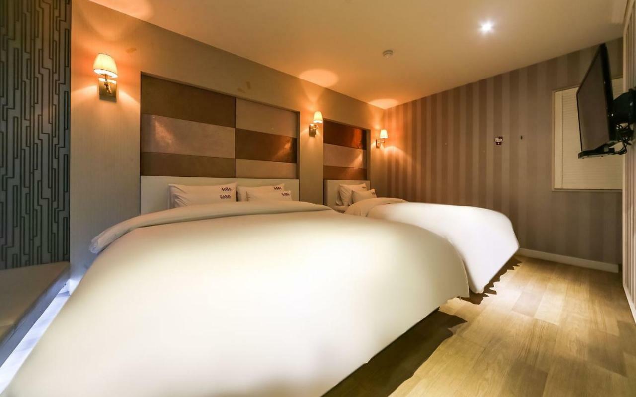 Hotel Zara Changwon Eksteriør bilde