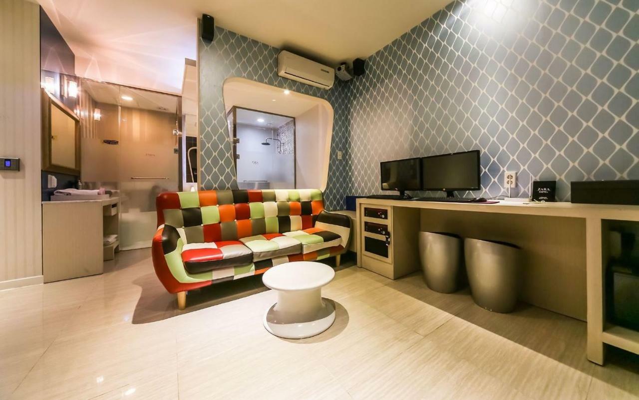 Hotel Zara Changwon Eksteriør bilde